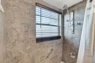 33 Fanshaw A, Boca Raton, FL 33434 - Photo 38