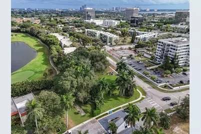 1617 Embassy Drive, West Palm Beach, FL 33401 - Photo 4