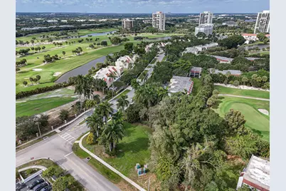 1617 Embassy Drive, West Palm Beach, FL 33401 - Photo 10