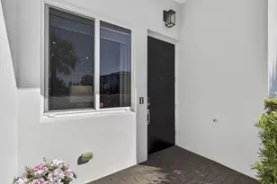 1120 Pioneer Way, West Palm Beach, FL 33411 - Photo 4