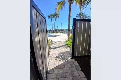 1830 Embassy Drive #121, West Palm Beach, FL 33401 - Photo 24