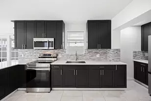 4324 Garden Ave, West Palm Beach, FL 33405 - Photo 10