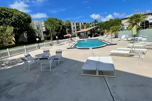 896 N Federal Hwy, Lantana, FL 33462 - Photo 6