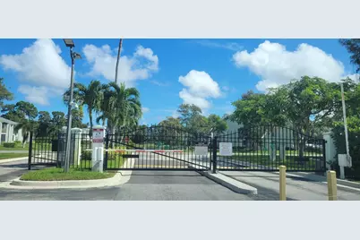 3670 Alder Drive #F1, West Palm Beach, FL 33417 - Photo 4