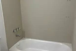 17922 NW 40th Ct, Miami Gardens, FL 33055 - Photo 6