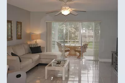 721 Lori Drive #208, Lake Worth, FL 33461 - Photo 2