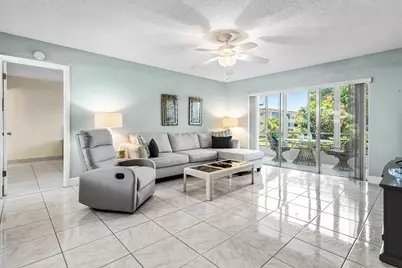 721 Lori Drive #208, Palm Springs, FL 33461 - Photo 2