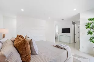 333 Alhambra Pl, West Palm Beach, FL 33405 - Photo 16