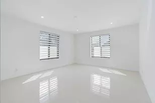 333 Alhambra Pl, West Palm Beach, FL 33405 - Photo 12