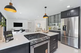 333 Alhambra Pl, West Palm Beach, FL 33405 - Photo 6