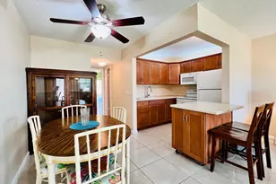 312 Northampton P, West Palm Beach, FL 33417 - Photo 2
