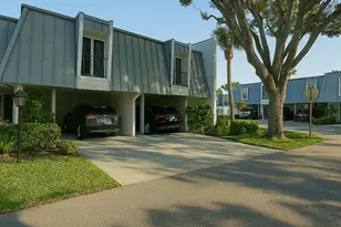 390 Golfview Rd, North Palm Beach, FL 33408 - Photo 12