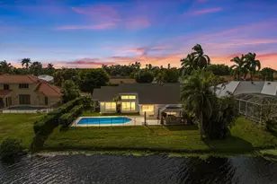 12725 Kingsway Rd, Wellington, FL 33414 - Photo 4