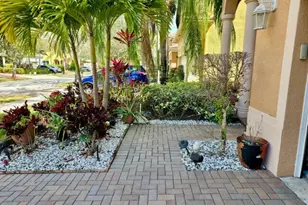 236 Gazetta Way, West Palm Beach, FL 33413 - Photo 4