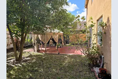 236 Gazetta Way, West Palm Beach, FL 33413 - Photo 16
