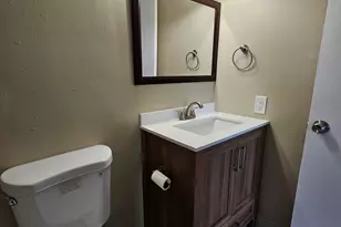 4876 Orleans Ct, West Palm Beach, FL 33415 - Photo 16