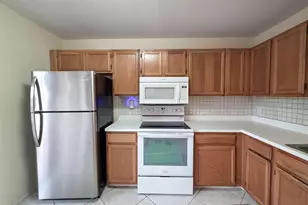 103 Rose Bay Ct, West Palm Beach, FL 33411 - Photo 2