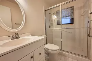 103 Rose Bay Ct, West Palm Beach, FL 33411 - Photo 8