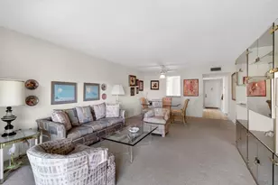 6585 Kensington Ln, Delray Beach, FL 33446 - Photo 8