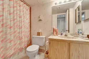 6585 Kensington Ln, Delray Beach, FL 33446 - Photo 20