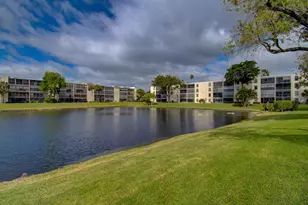 6585 Kensington Ln, Delray Beach, FL 33446 - Photo 2