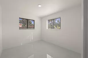 740 NE 43 Ct, Deerfield Beach, FL 33064 - Photo 36