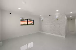 740 NE 43 Ct, Deerfield Beach, FL 33064 - Photo 20