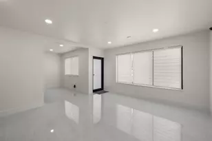 740 NE 43 Ct, Deerfield Beach, FL 33064 - Photo 18