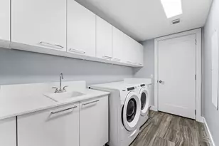 100 E Las Olas Blvd, Fort Lauderdale, FL 33301 - Photo 26