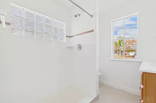 240 SE Twig Ave, Port Saint Lucie, FL 34983 - Photo 20