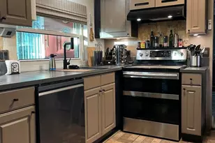 9282 NW 24th Pl, Sunrise, FL 33322 - Photo 12