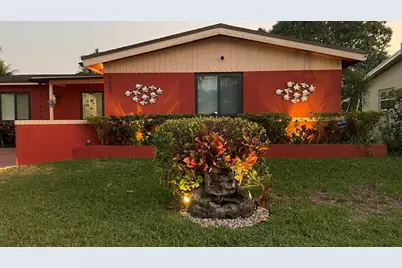 9282 NW 24th Place, Sunrise, FL 33322 - Photo 2