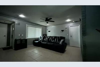 9282 NW 24th Place, Sunrise, FL 33322 - Photo 24