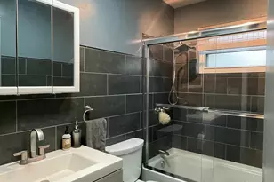 9282 NW 24th Pl, Sunrise, FL 33322 - Photo 34