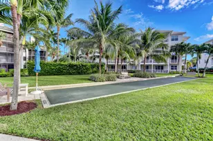 441 Bay Colony Dr N, Juno Beach, FL 33408 - Photo 38