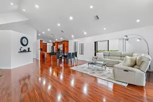 5236 Via De Amalfi Dr, Boca Raton, FL 33496 - Photo 8