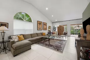 4659 Carlton Golf Dr, Wellington, FL 33449 - Photo 6