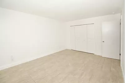 402 Lake Shore Drive #207, Lake Park, FL 33403 - Photo 20