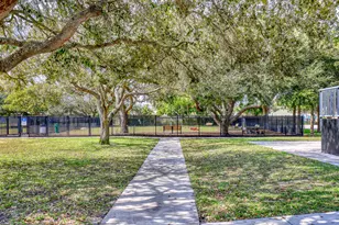 1210 Skylark Ln, Lantana, FL 33462 - Photo 42