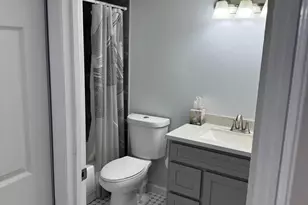 7287 S Devon Dr, Tamarac, FL 33321 - Photo 32