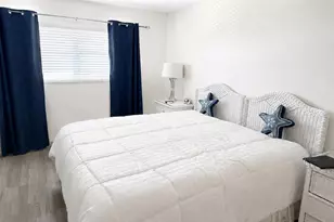 111 Shore Ct, North Palm Beach, FL 33408 - Photo 6