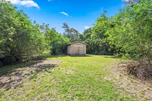 1814 A Rd, Loxahatchee Groves, FL 33470 - Photo 16