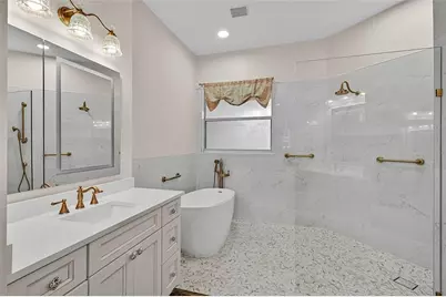 4585 Bridgepointe Way #165, Vero Beach, FL 32967 - Photo 16