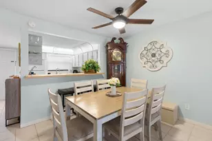 1270 SE Parkview Pl, Stuart, FL 34994 - Photo 14