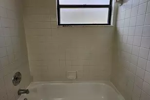 1581 Balfour Point Dr, West Palm Beach, FL 33411 - Photo 14