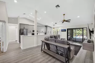 14241 76th Rd N, Loxahatchee, FL 33470 - Photo 12