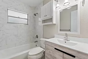 2545 Conroy Dr, North Palm Beach, FL 33403 - Photo 14