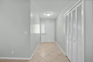 8993 SE Sandridge Ave, Hobe Sound, FL 33455 - Photo 22