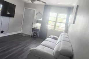 9500 SW 3rd St, Boca Raton, FL 33428 - Photo 2