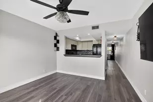 9500 SW 3rd St, Boca Raton, FL 33428 - Photo 14